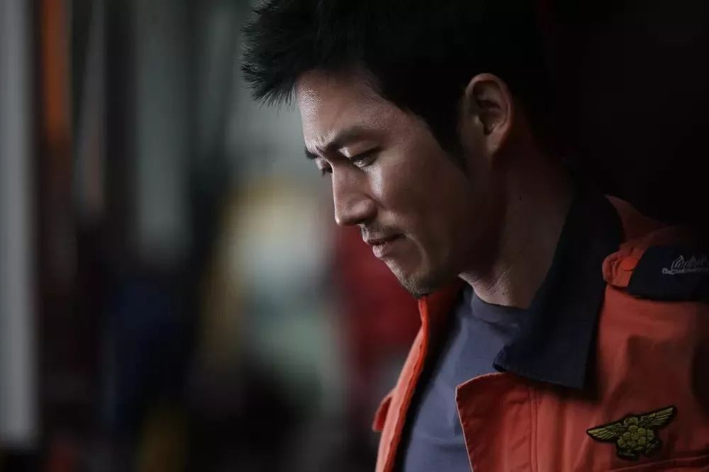 看了韩国灾难电影《流感》,你就不敢不戴口罩