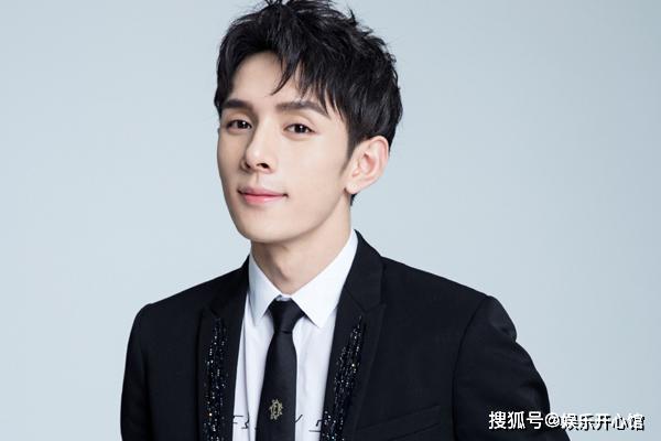 众明星评价周深合集 3c951ff799164717b92d5f596c9b3749.jpeg