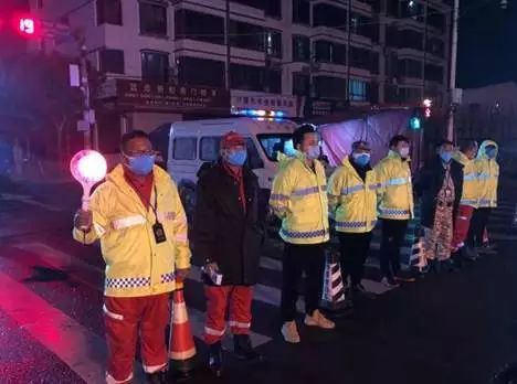 人民日报丨浙江苍南四方救援坚守疫情第一线