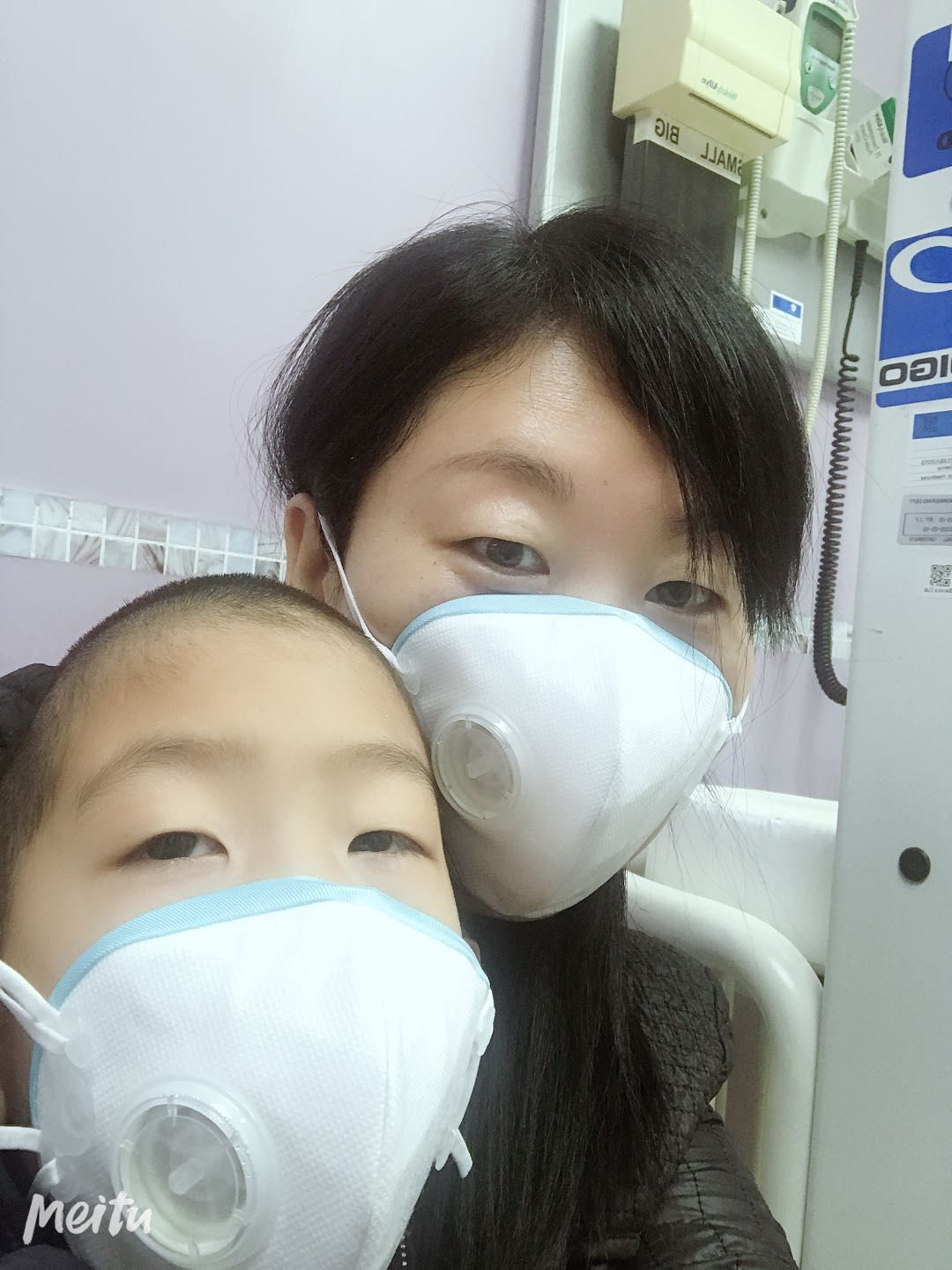 『小学生阅读指南』以读攻“毒”实录丨7岁男童发烧就医称疑似，母亲用正念安稳全家，走出阴霾