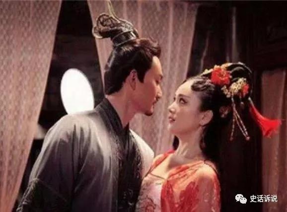因为|皇帝为了喜欢一个35岁女人，废掉16岁美丽皇后，说出来脸会红