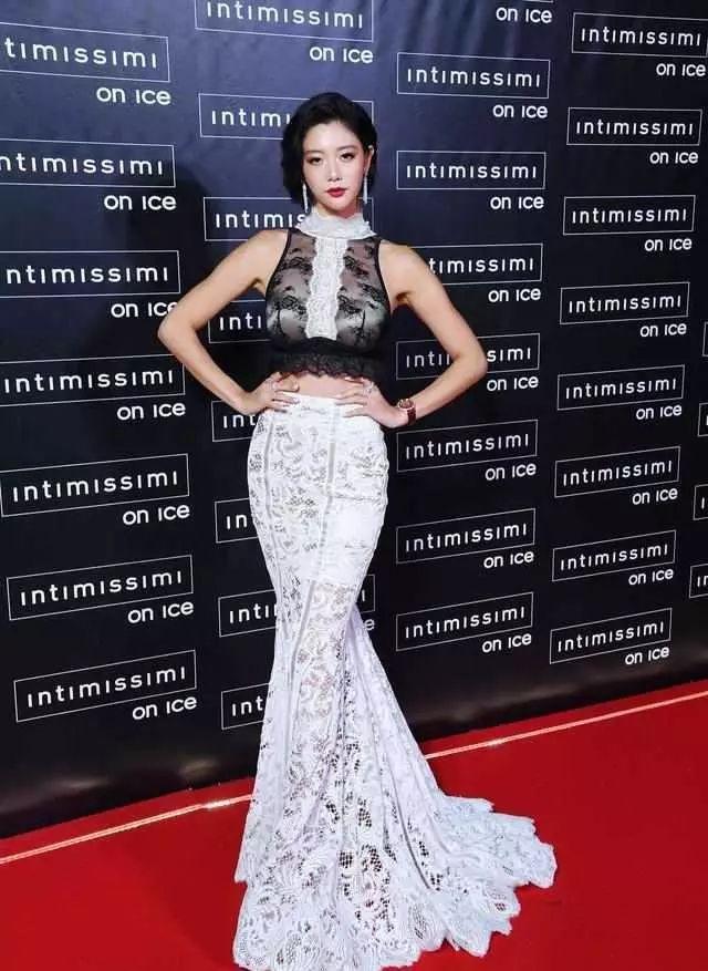 不愧是“亚洲第一美”，衣品不一般，网友:让人