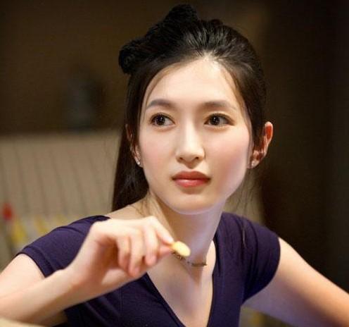 她曾是校园女神，如今一步步蜕变为魅力女王,十