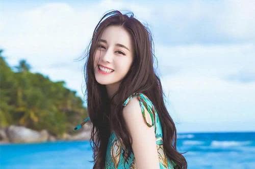 热巴在嘉行举步维艰？ 张云龙与热巴黑粉互关，