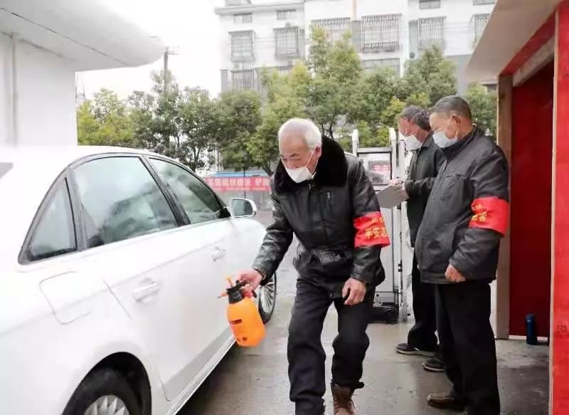 致敬逆行者们疫情下那些感人的宜兴瞬间