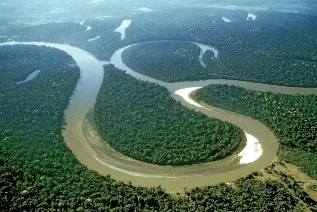 它是这个世界上河流中水流量最大的一条河,不过它并不是最长的,论长度