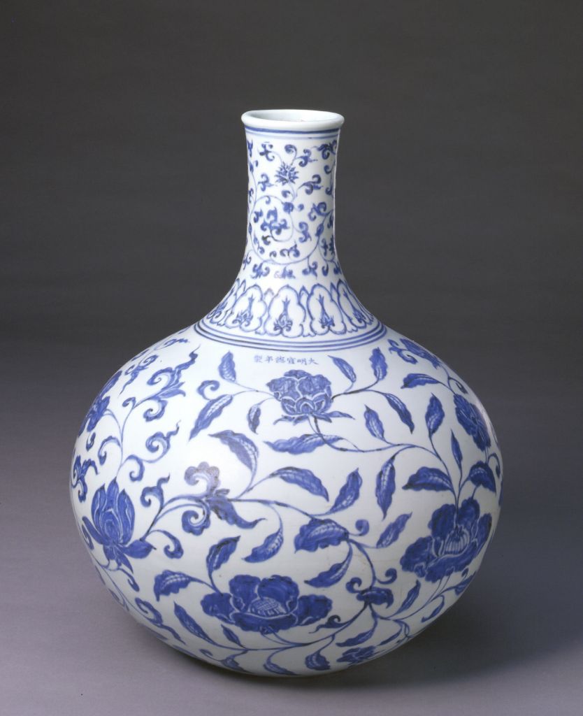 青花瓷的国际范三明初朝贡贸易对中国青花钴料来源的影响