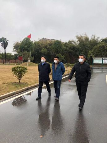 2月6日,洪湖市副市长陈祥,市政府办公室副主任朱洪波莅临洪湖市创业