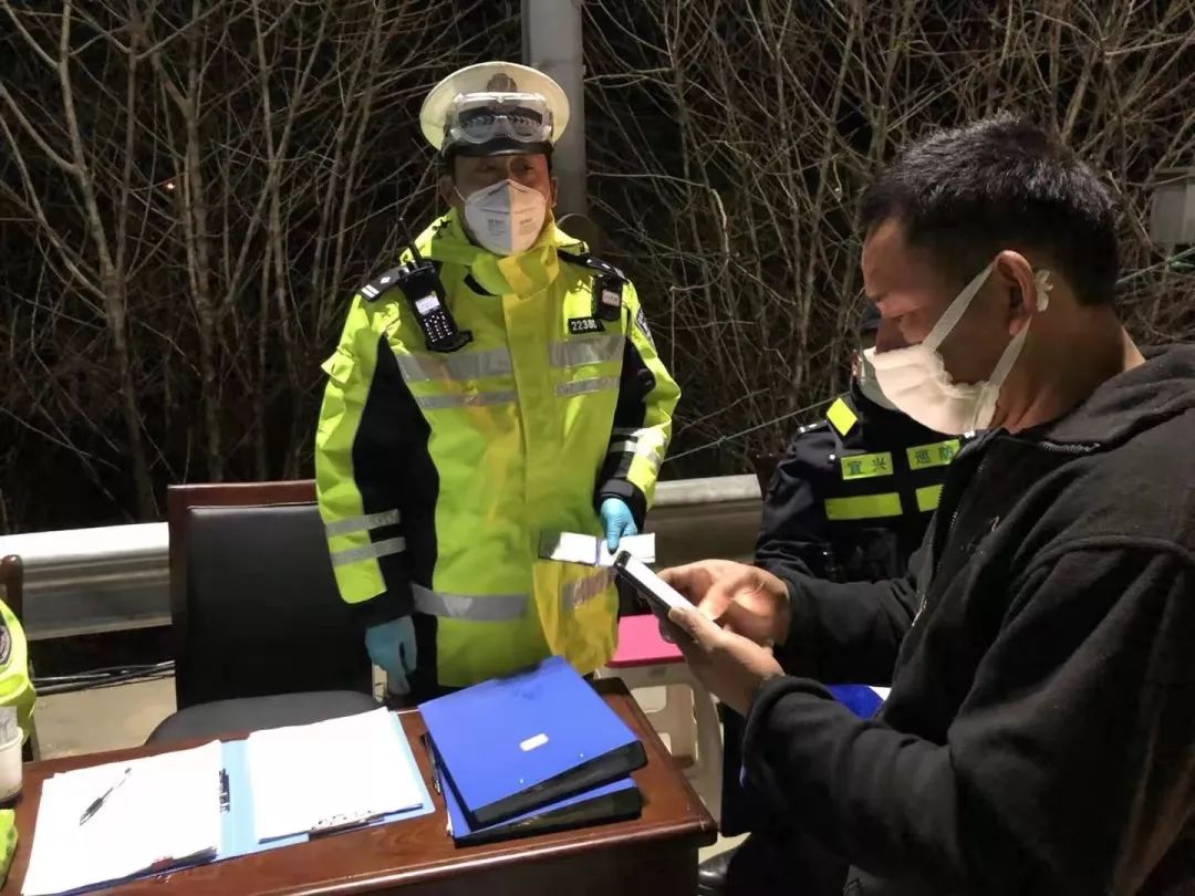致敬逆行者们疫情下那些感人的宜兴瞬间