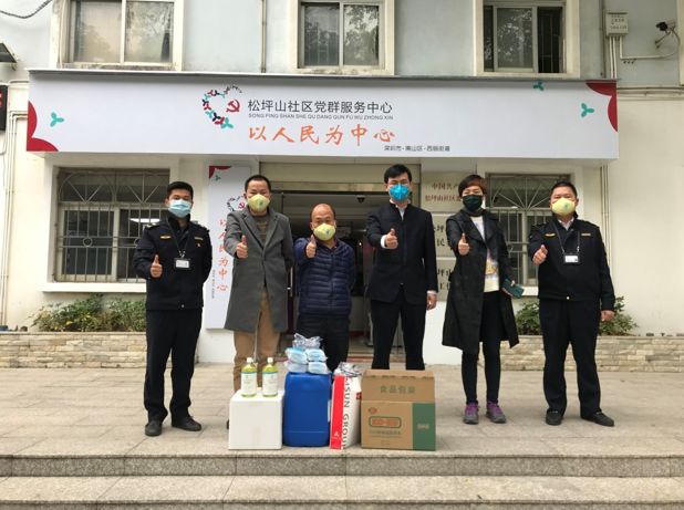 西丽社区人口_打扫社区卫生图片(2)
