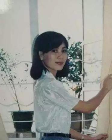 女性|12张老照片：想不到80年代的中国女性那么美！