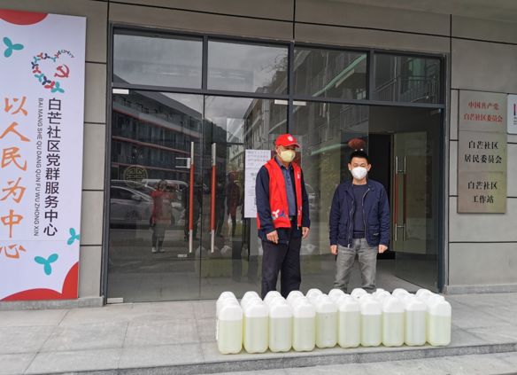 西丽社区人口_打扫社区卫生图片(2)