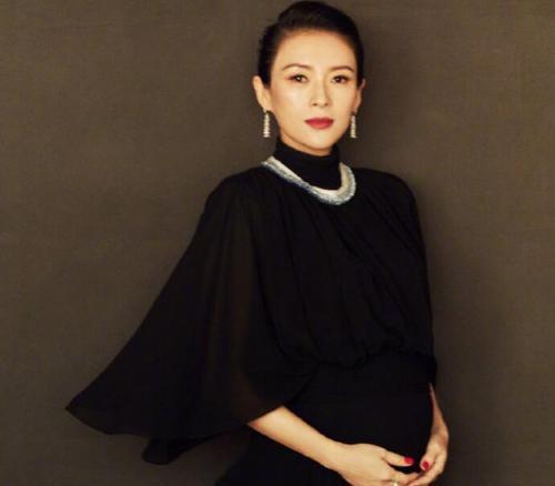 汪峰终于有了儿子，表现的太兴奋被网友痛批：