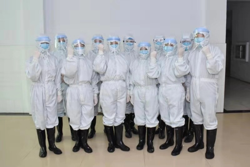 我在隔离区⑩丨有人两次缺席家人生日,有人瞒