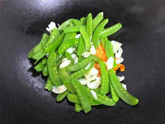 什么菜清肺热 bc7b2635ff6d4eec9f0c2825c87d5d76.jpeg