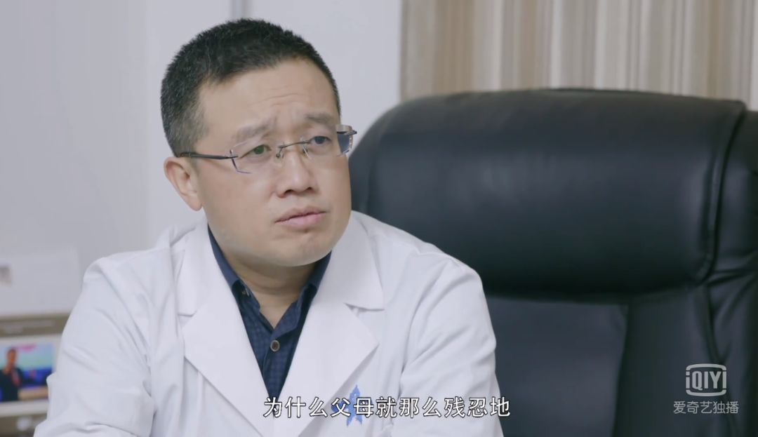 原创致敬李文亮们:比起英雄的称号,医生更需要理解与尊重