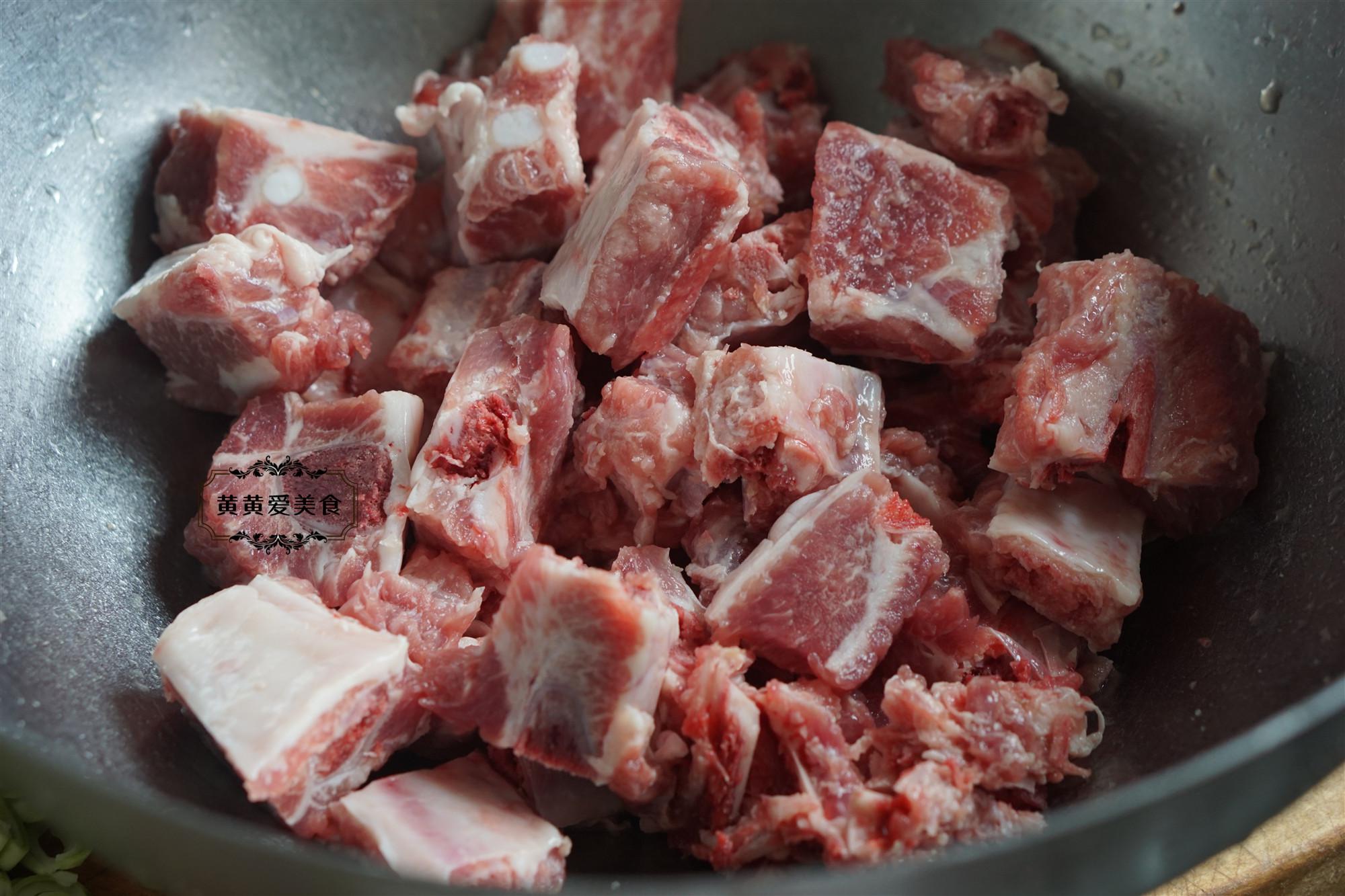 排骨馅包子怎么做最好吃 cee3595d27904093962c82b1ee6f11b1.jpeg