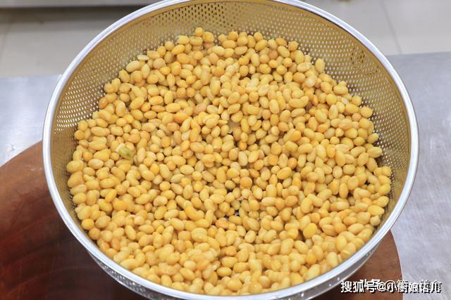 在家怎么做豆酱 ea6019d5868345d3a86b7aeae3429829.jpeg