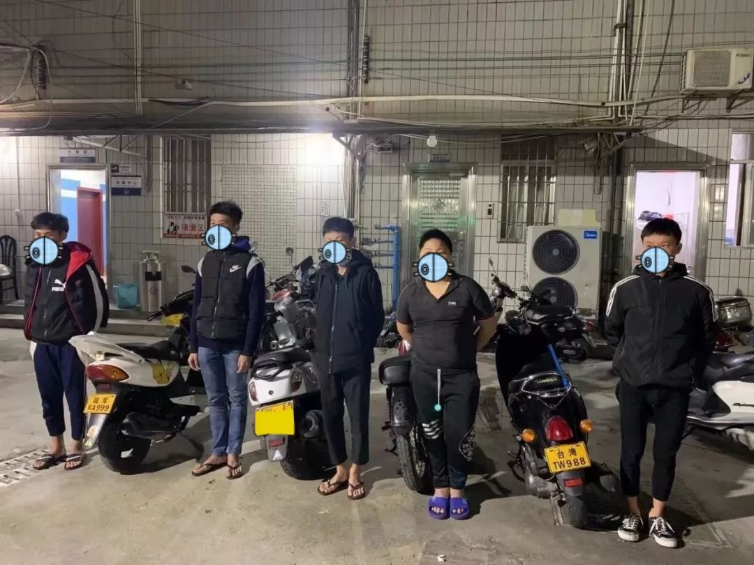 人口巡查警察_和平精英巡查员图片(2)