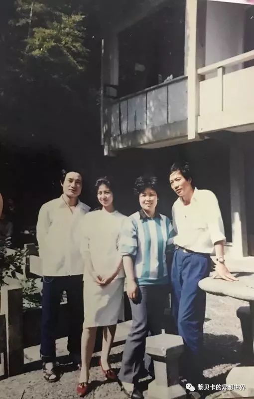 有一对神仙颜值的爸妈是什么体验