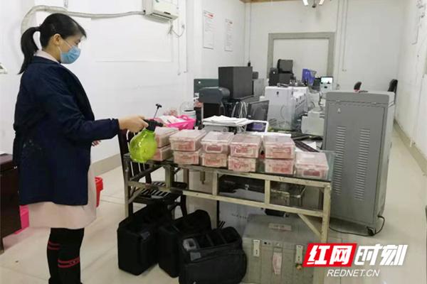 工商银行永州分行:把好"消毒关"为民提供"放心钱"_现金