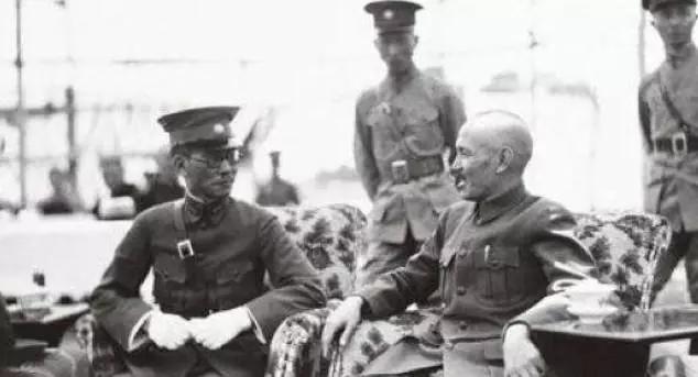 终结|国民党抗战后期最大手笔，蒋介石坐镇西昌，3天终结18年云南王