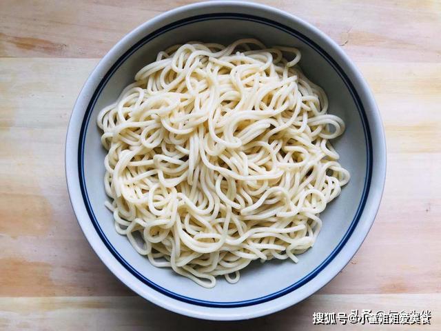 6f371bec122846d4b93b26215d4bcd78.jpeg