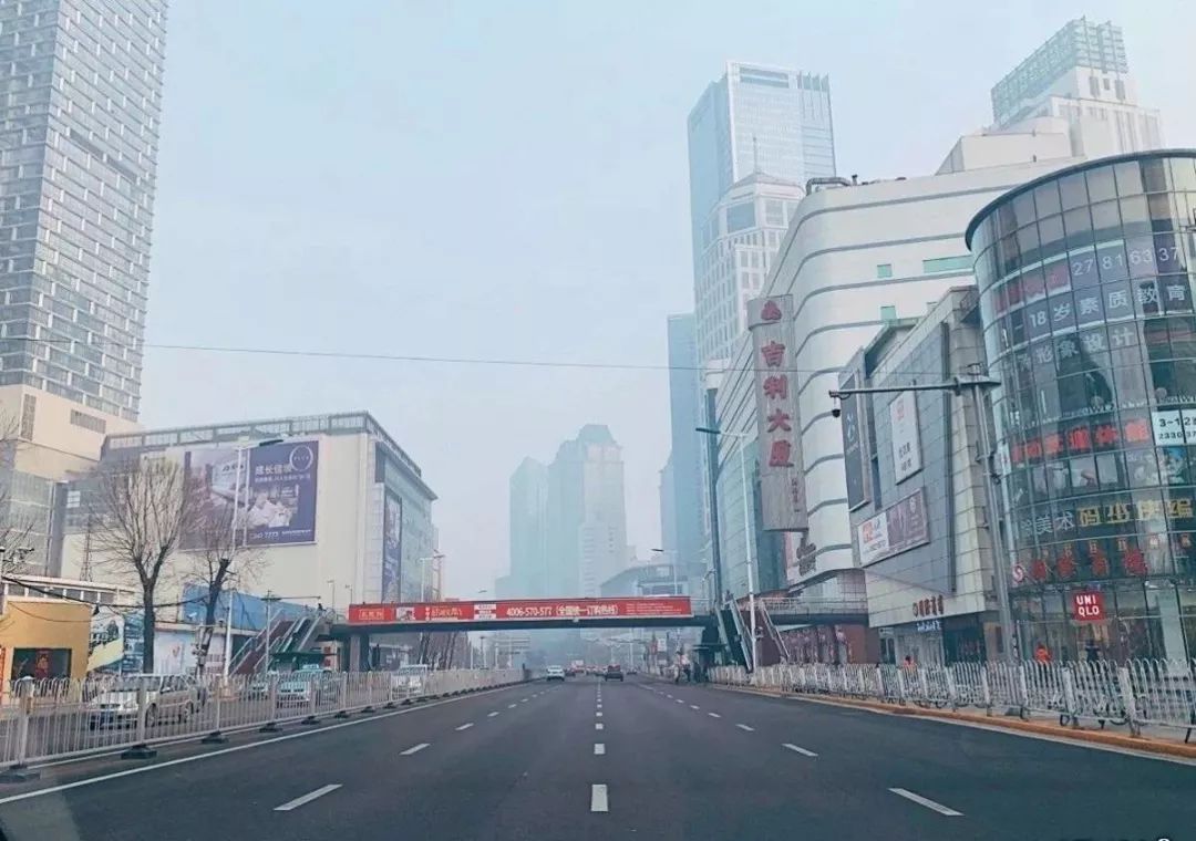 疫情当前摄影师镜头下的天津