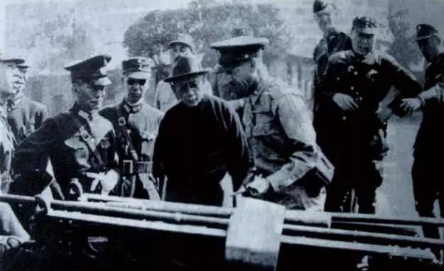 终结|国民党抗战后期最大手笔，蒋介石坐镇西昌，3天终结18年云南王