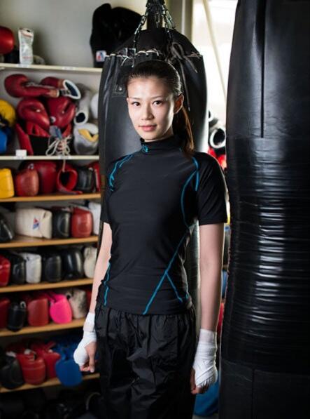 中国搏击专家曝光美女拳王训练计划:打5回合沙