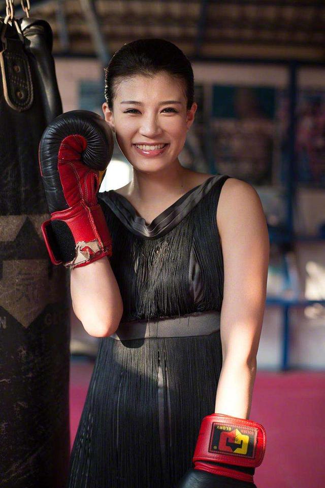 中国搏击专家曝光美女拳王训练计划:打5回合沙