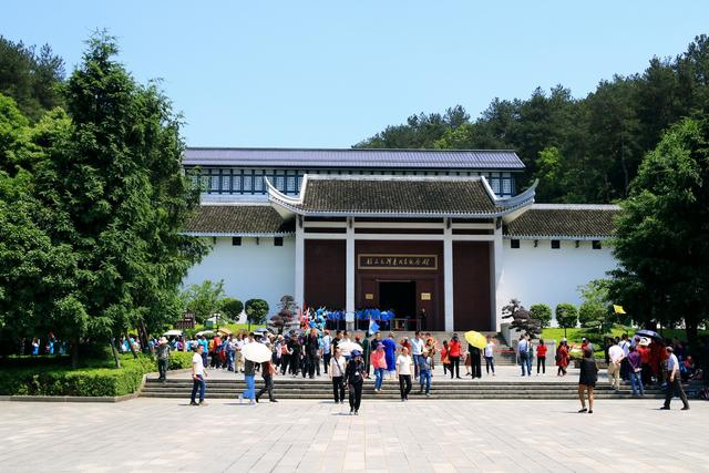 原创湘潭韶山这座红色旅游小城仿佛被时间按下了暂停键