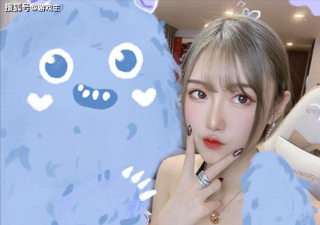 解说腐团儿晒最新照片，照片的亮点就是腐团儿