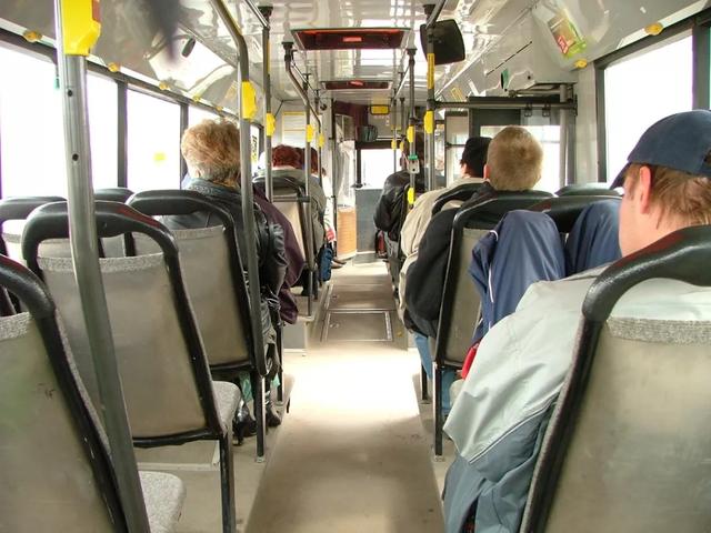 三十人开会11人感染 ea83fc46afa54a98a8c7d1e57fc96997.jpeg