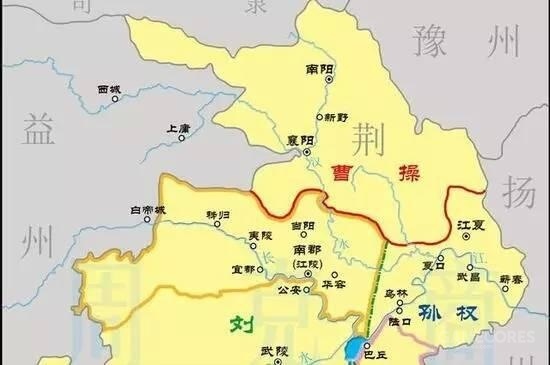 ",向北就是中原地区,向东是江淮地区,向西是巴蜀地区,向南则是交州