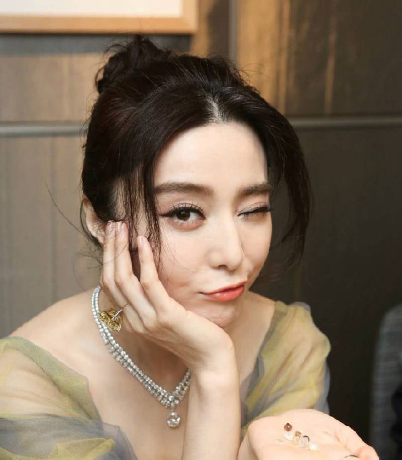 范冰冰现在在哪了 3450bb8f8a4c42799775f13c91888f5c.jpeg