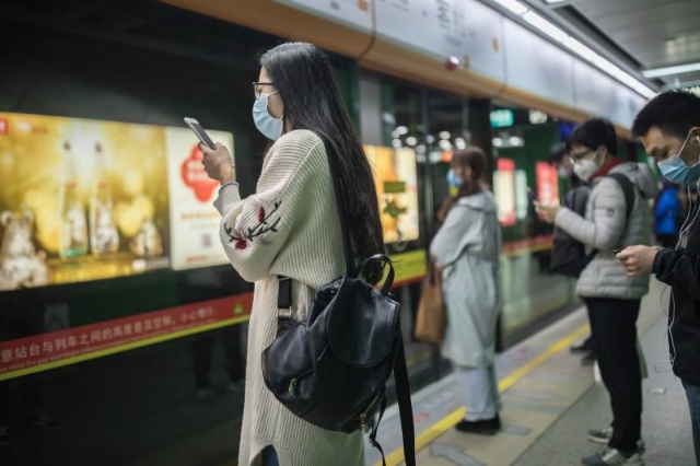 广州地铁一天人口量_广州地铁