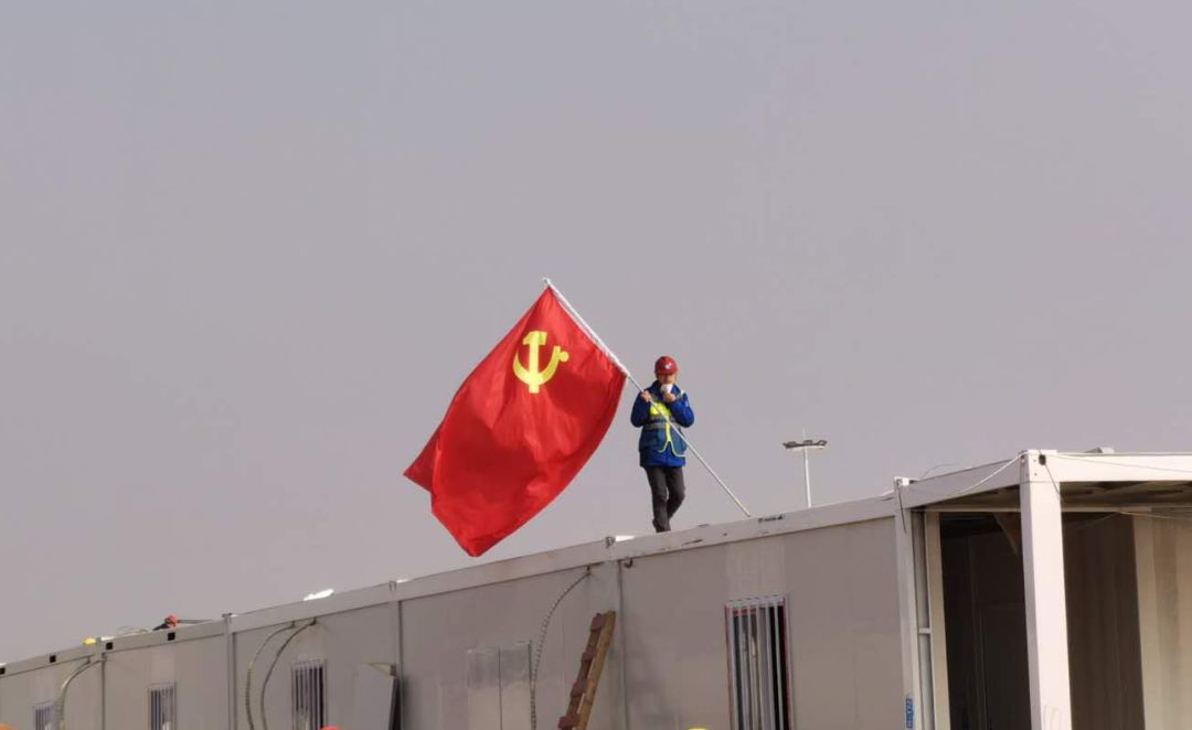 【点赞】参与雷神山医院建设的潜江小伙凯旋归