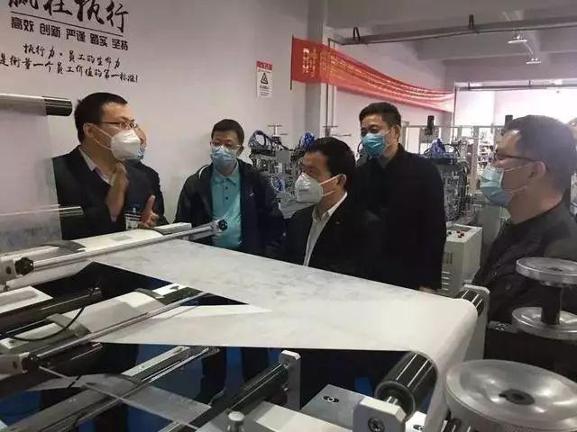 点击查看源网页
