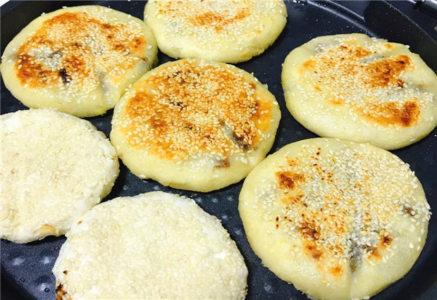 怎样做红豆饼 7e9de03f57504175b6240d65134f9f11.png