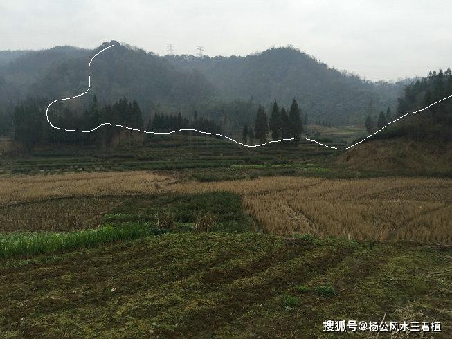 风水宝地难得一见的串珠脉,风水大师王君植在四川看风水实拍_束气