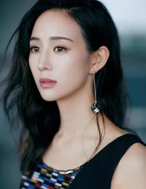 如何变成一个有气质的女人 0122aacdd03e4f6eb1705931c1cfe854.jpeg