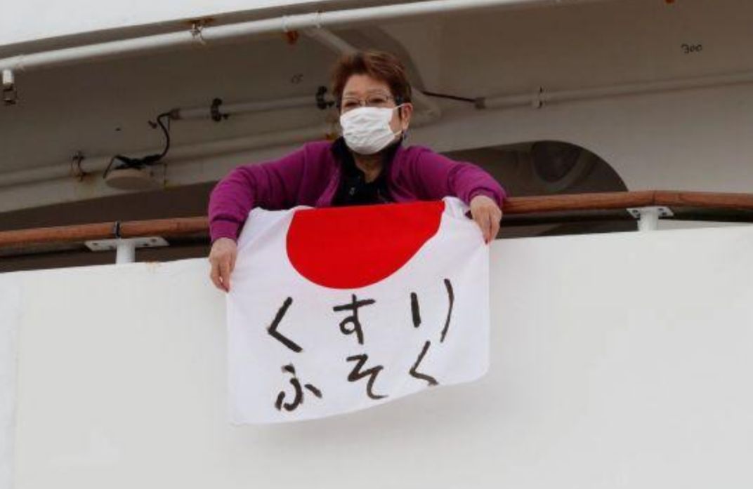 现实版“恐怖邮轮”！135人确诊，3700人海上隔离