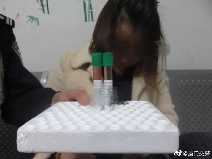 喝了八两洋酒!厦门一女司机疫情期间聚餐醉驾