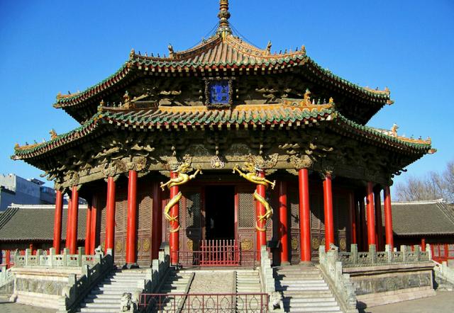 清朝乾隆年间gdp_乾隆年间玉器真品图片(2)