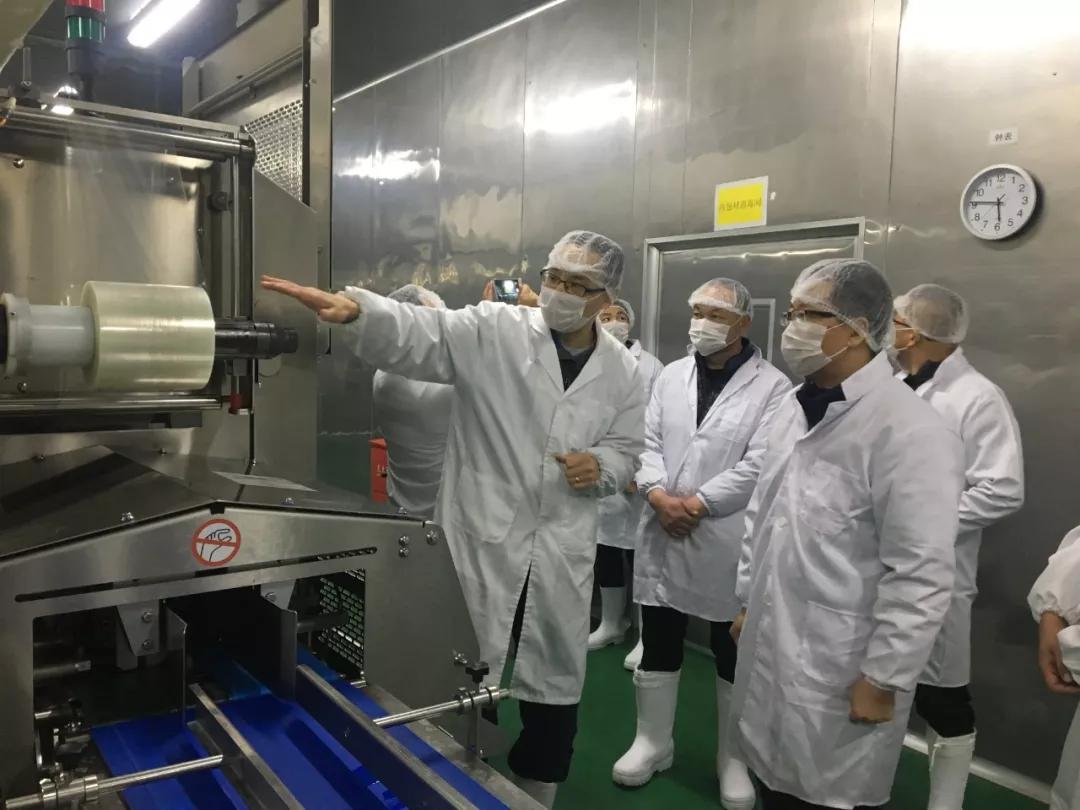 灵武长枣产业考察团一行参访四季青（宁夏）保鲜乐动体育技术研究院上海创新样板工厂(图2)