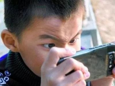 小孩子怎么样才能戒手机 9f2c7f5a2c3c416d96b4b60ad561fc3e.jpeg