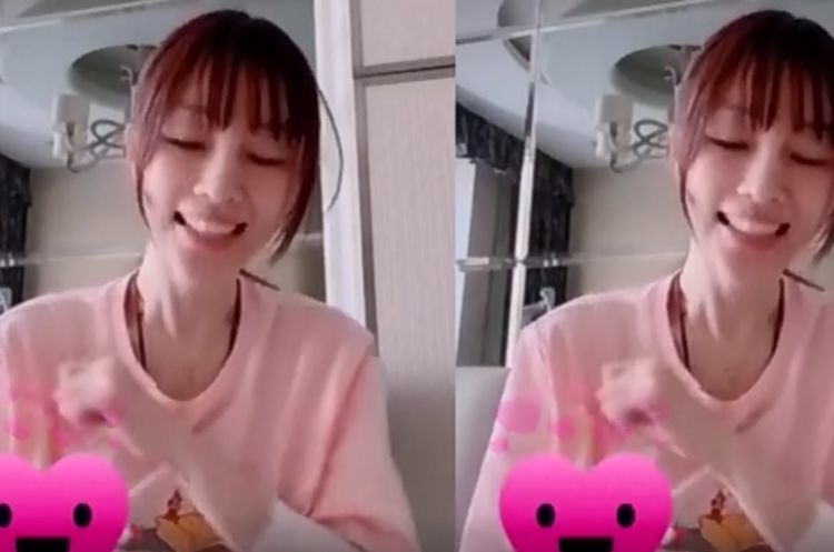 李小璐近照曝光，脸颊消瘦憔悴，和网友互动娇