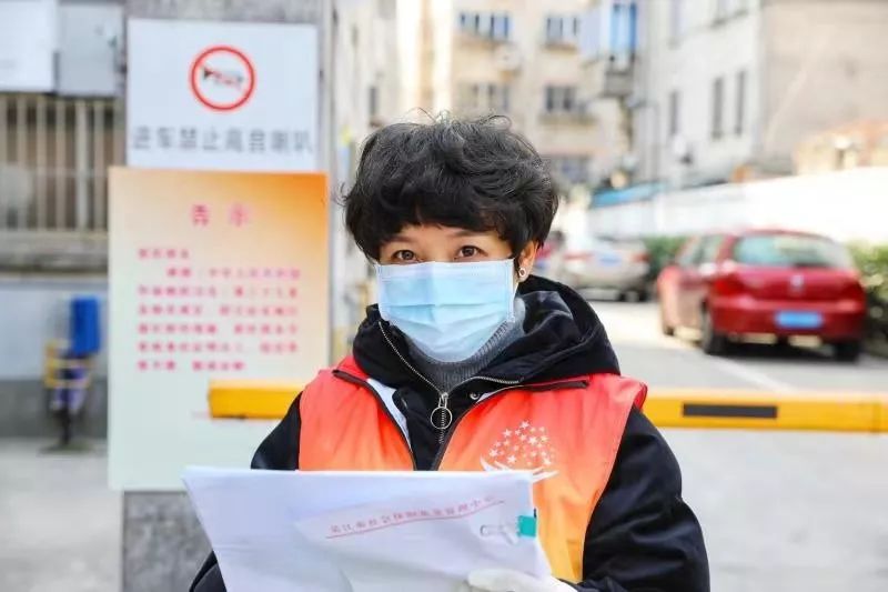 吴江日报：这些吴江“战疫人”写下的日记，让人心疼！