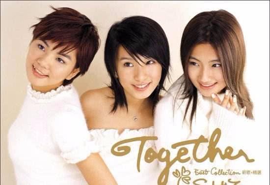 离开华研后she首次同台表演,那么多情怀杀我还是服她们三个